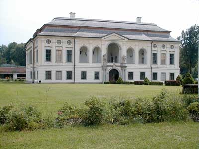 Schlo&szlig; Hohenbrunn