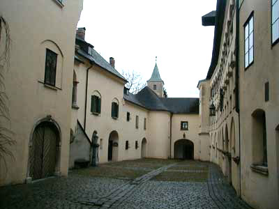Schlo&szlig; Starhemberg
